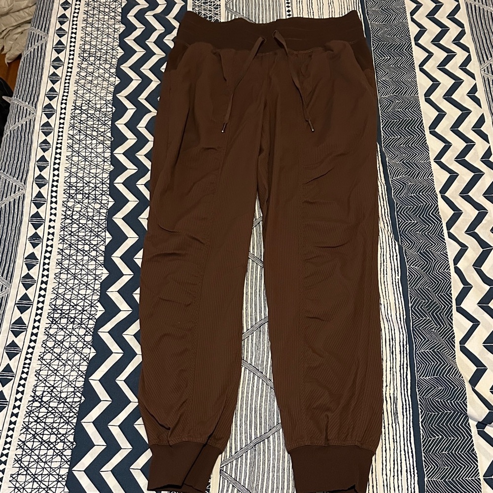Lululemon Athletica Brown Active Pants